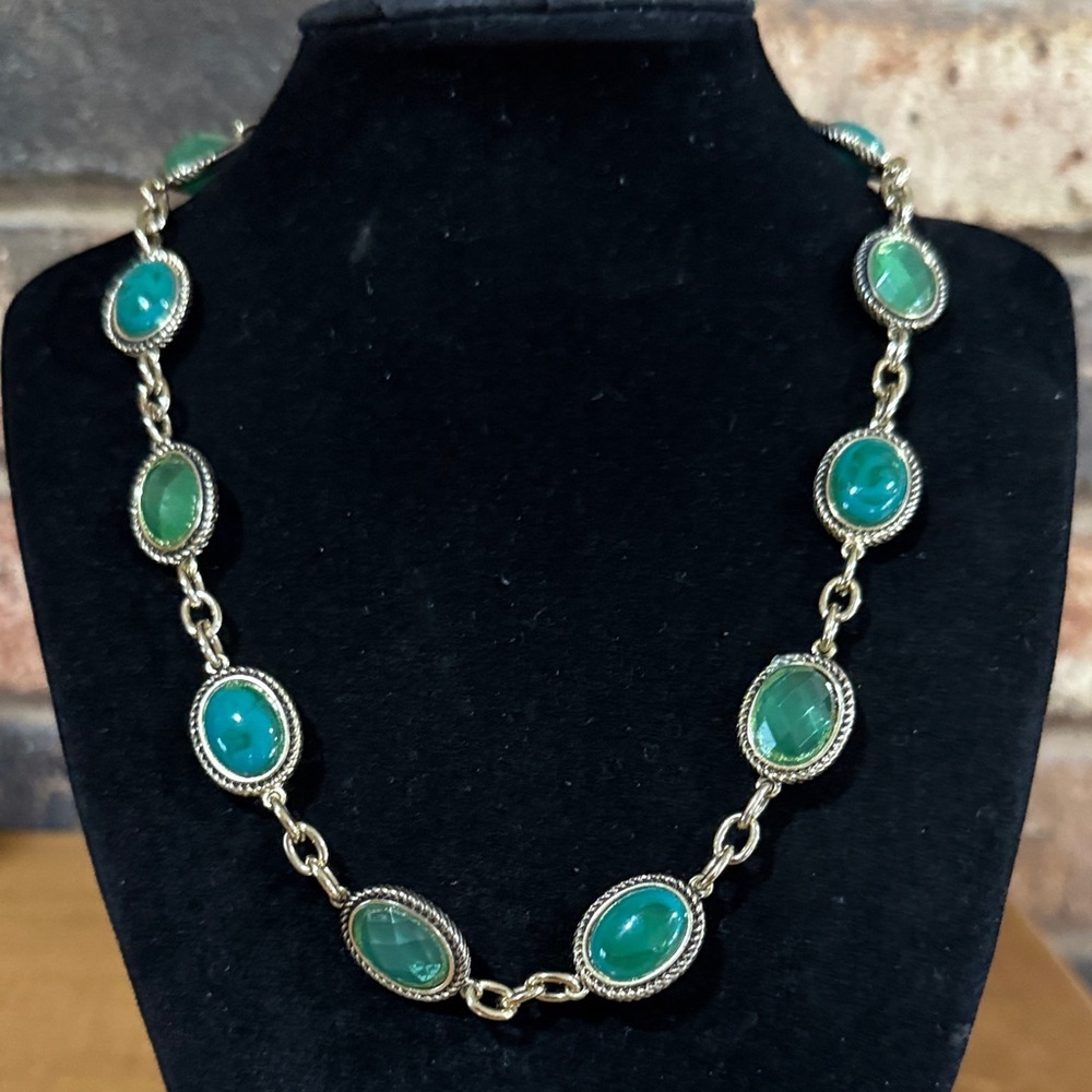 Bourbon & Bowties green and gold tone necklace